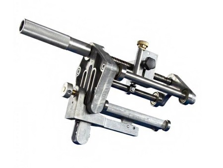 Устройство для снятия оксидного слоя полиэтиленовых труб d-110-500 мм