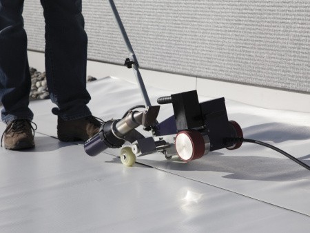 Сварочный автомат горячего воздуха ROOFER RW3400, применение Сварочный автомат горячего воздуха ROOFER RW3400, применение